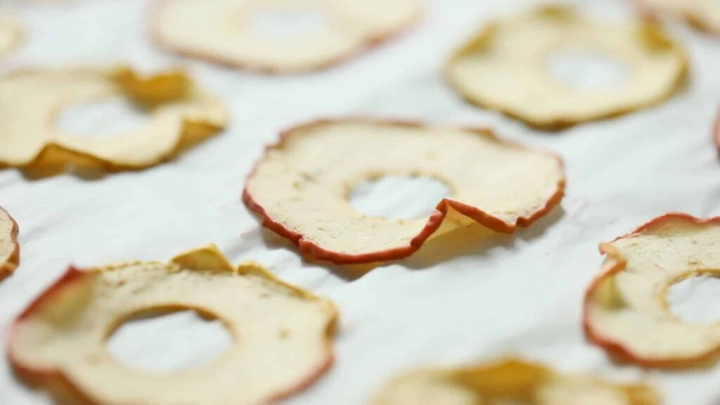 Яблочные дольки