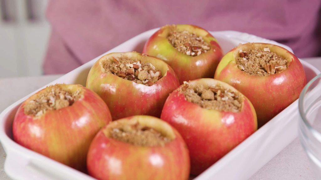 Печеные яблоки — пошаговый рецепт, шаг 2