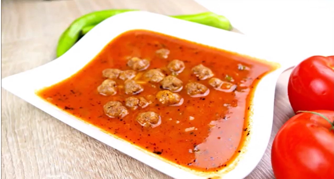 Томатный суп с фрикадельками — пошаговый рецепт, основное фото