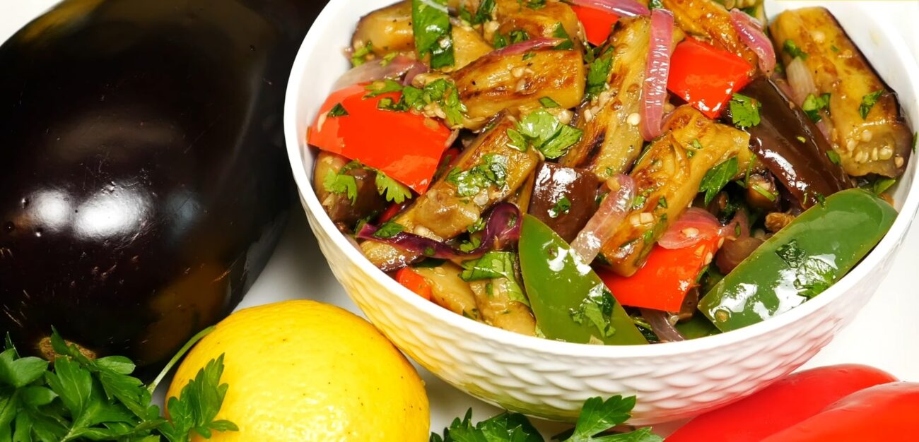 Салат из баклажан — пошаговый рецепт, основное фото