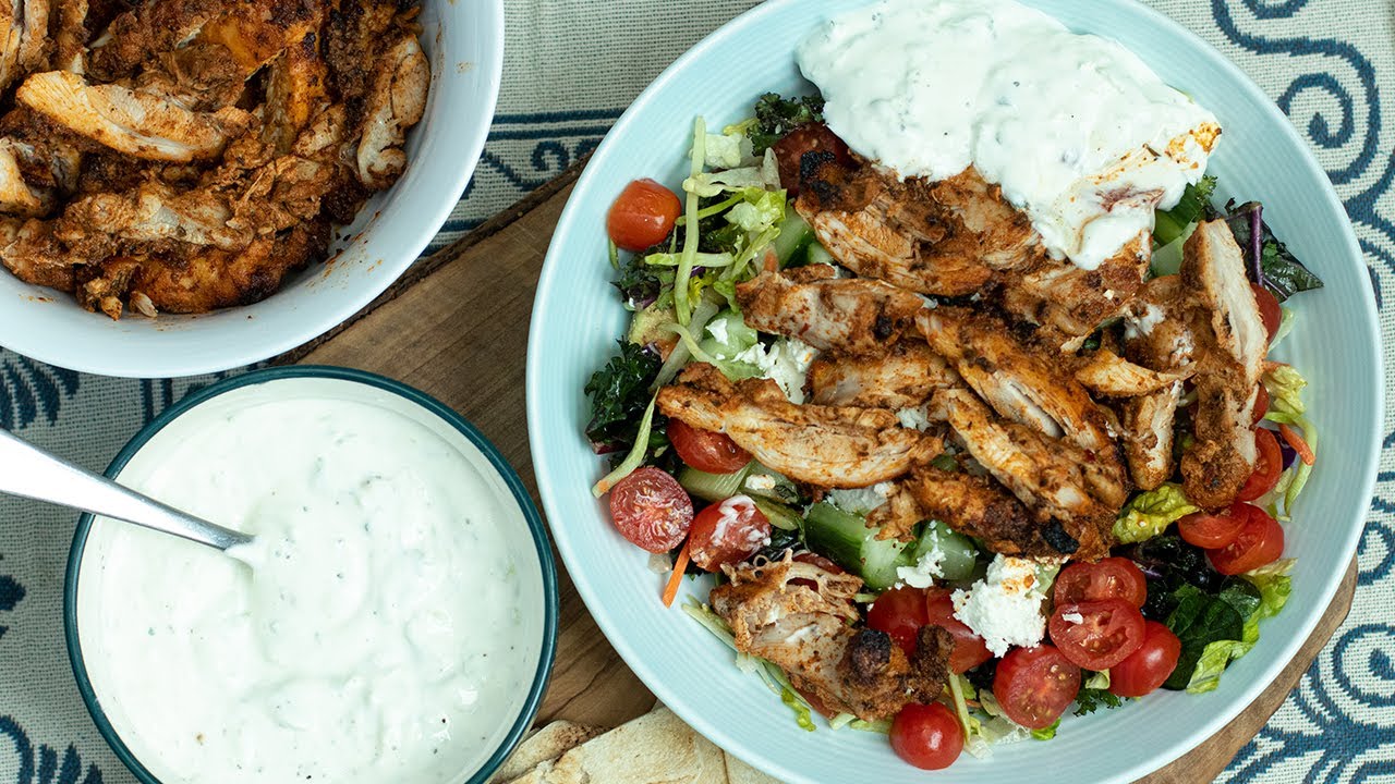 Греческий салат с курицей — пошаговый рецепт, основное фото
