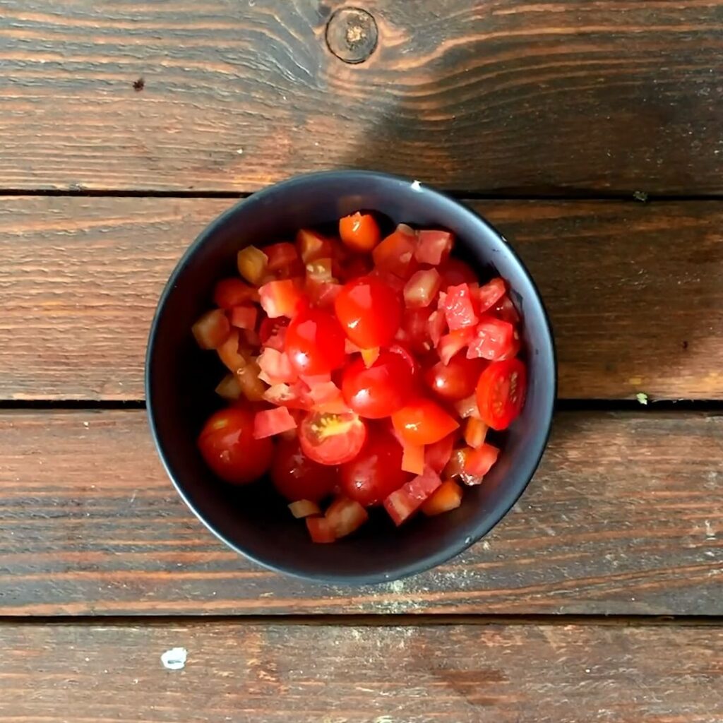 Брускетта с песто и помидорами — пошаговый рецепт, шаг 1