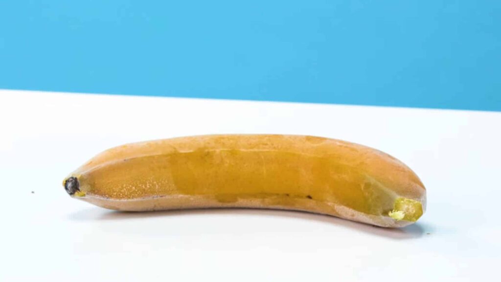Замороженный банан