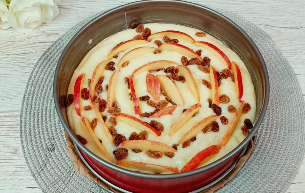 Яблочный пирог — пошаговый рецепт, шаг 8