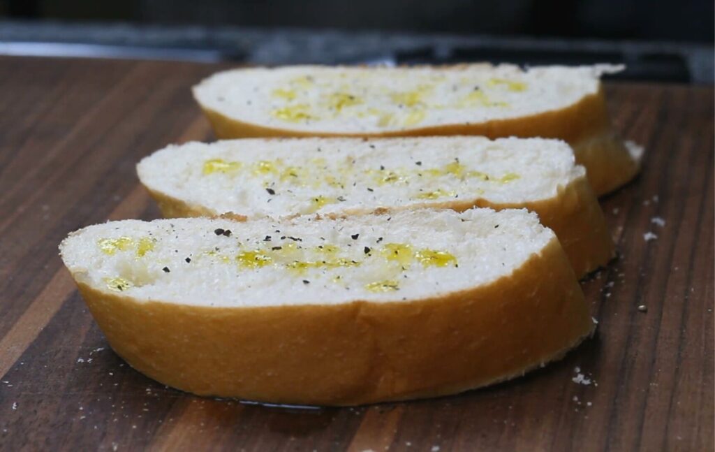 Брускетта с семгой — recipe steps, step 1