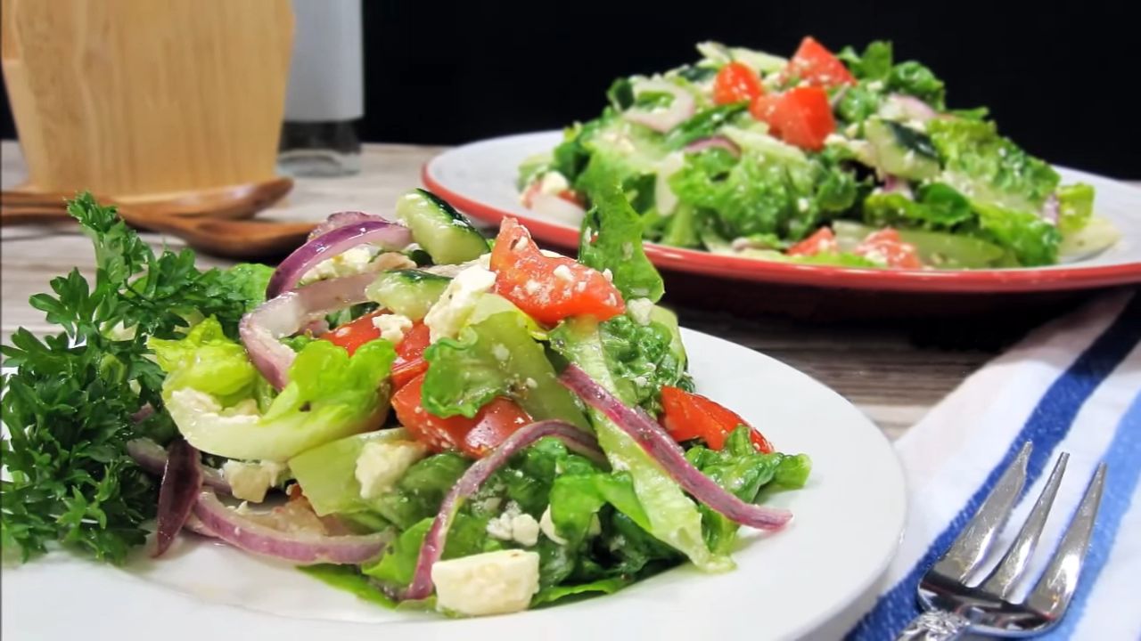 Греческий салат без маслин — recipe steps, main photo