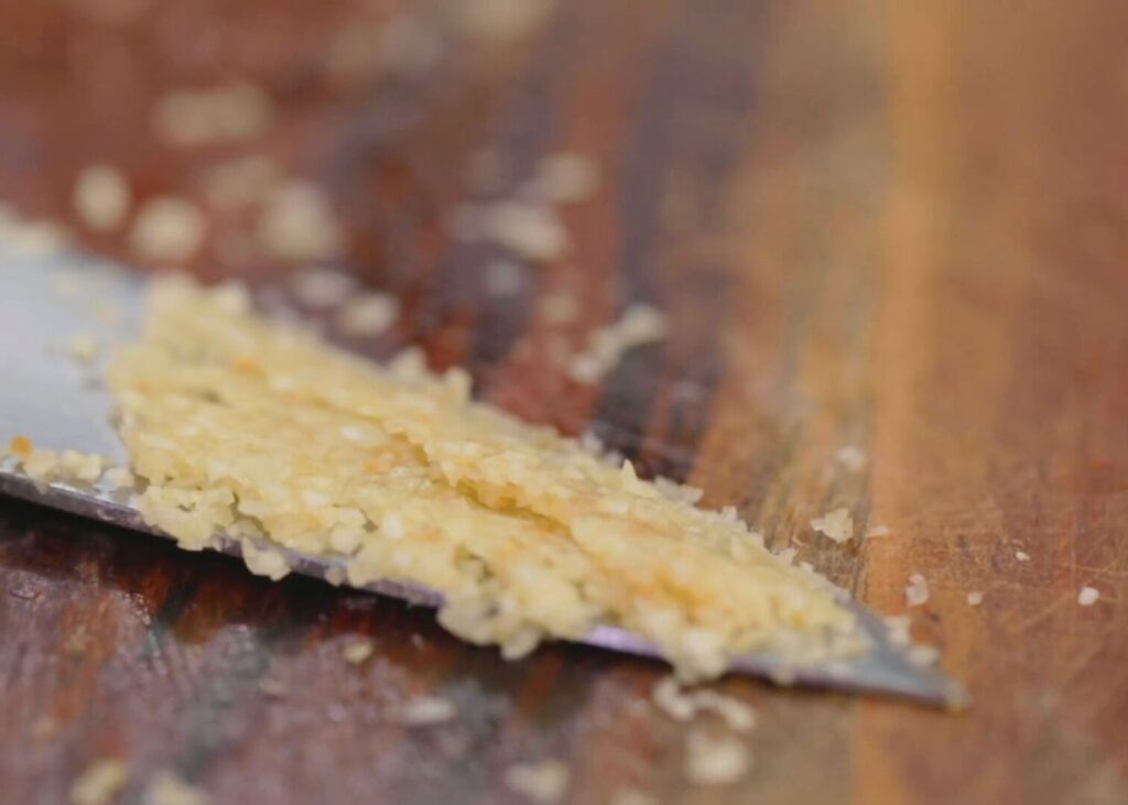 Греческий соус Дзадзики — recipe steps, step 2