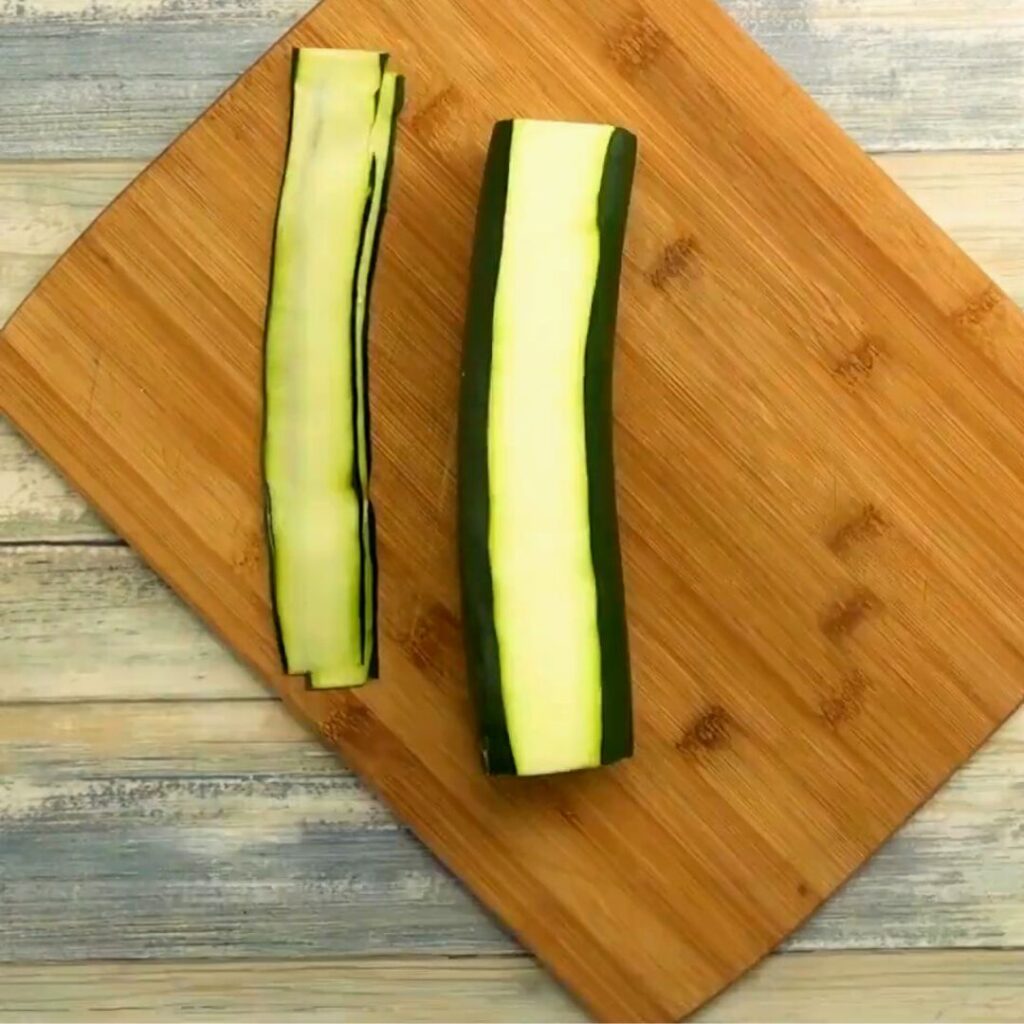Рулетики из кабачков — recipe steps, step 2