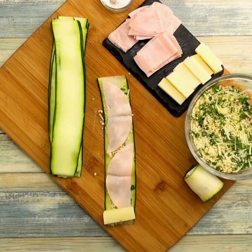 Рулетики из кабачков — recipe steps, step 4