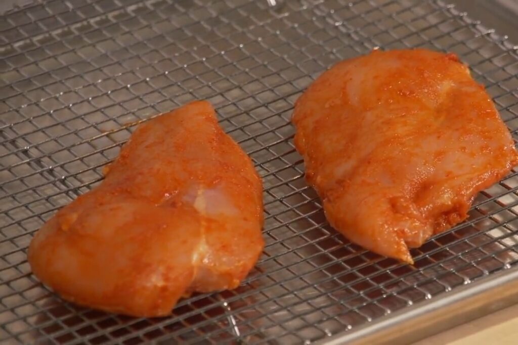 Салат с виноградом и курицей — recipe steps, step 2