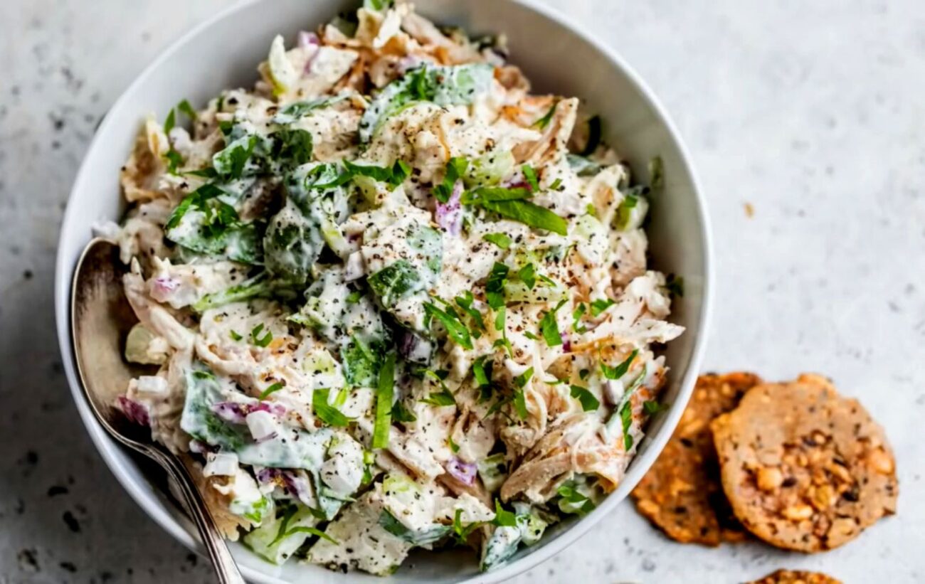 Салат с копченой курицей — recipe steps, main photo