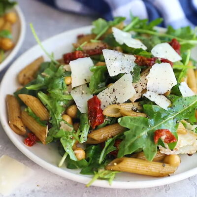 Салат с вялеными помидорами — пошаговый рецепт, основное фото