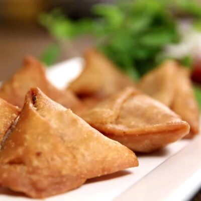 Жареная самса с фаршем — пошаговый рецепт, основное фото