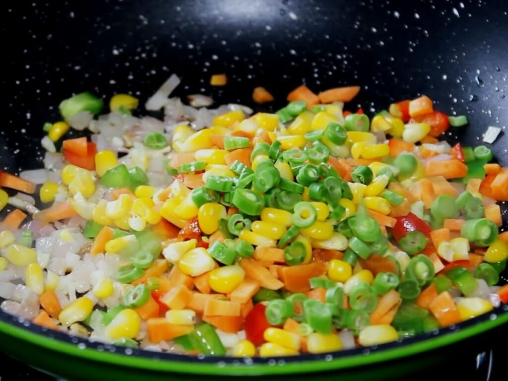 Сырные подушечки с овощами — recipe steps, step 2