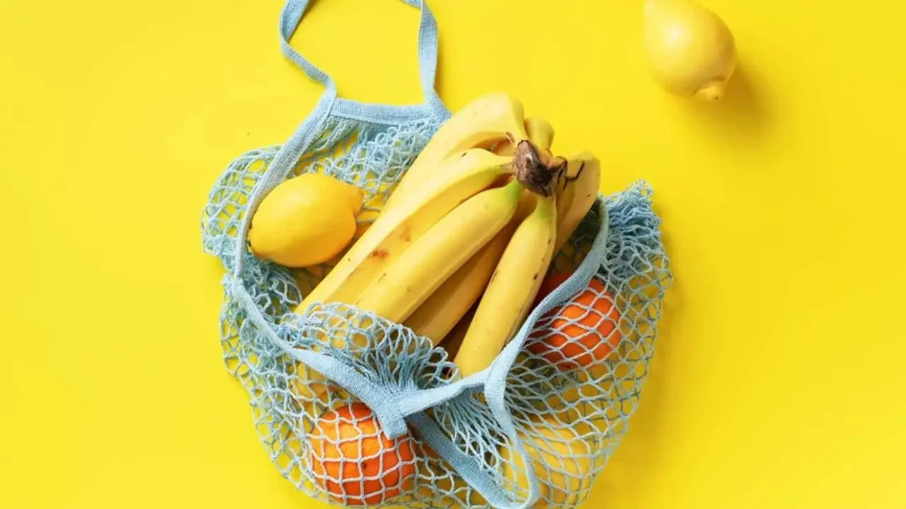Бананы в авоське