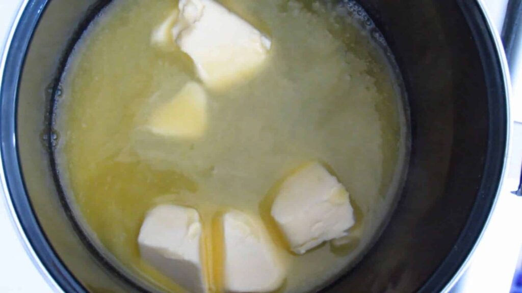 Соус бешамель — recipe steps, step 2