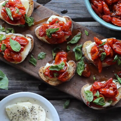 Брускетта с вялеными томатами — пошаговый рецепт, основное фото