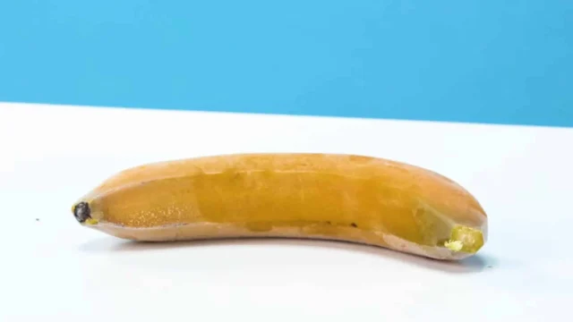 Замороженный банан