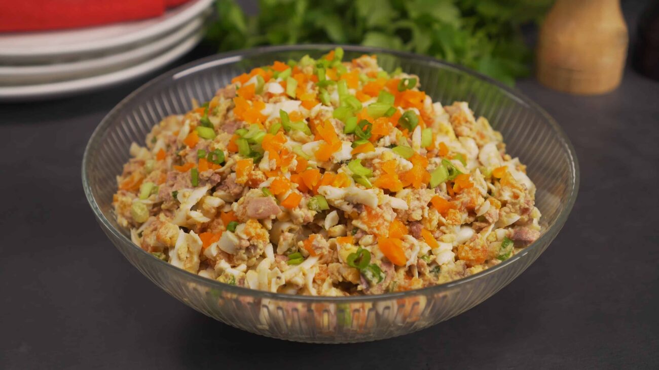 Салат с печенью трески — recipe steps, main photo