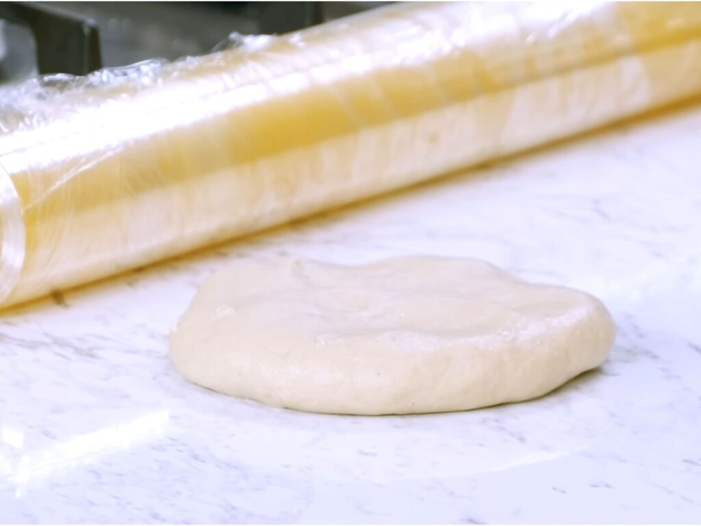 Штрудель с яблоками — recipe steps, step 2