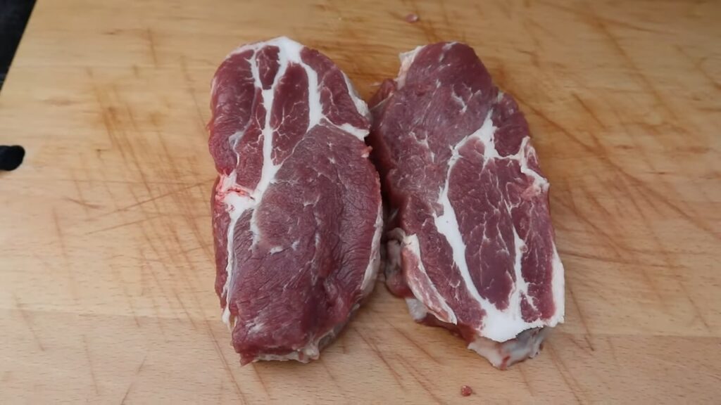 Свиной стейк на сковороде — recipe steps, step 1