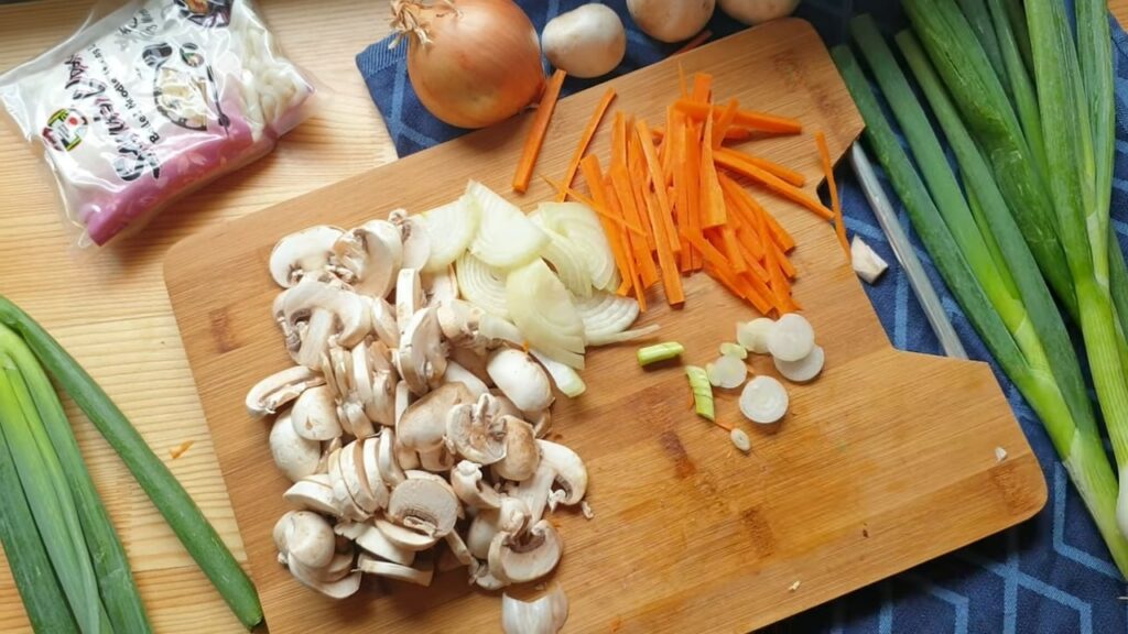 Удон с морепродуктами — recipe steps, step 1