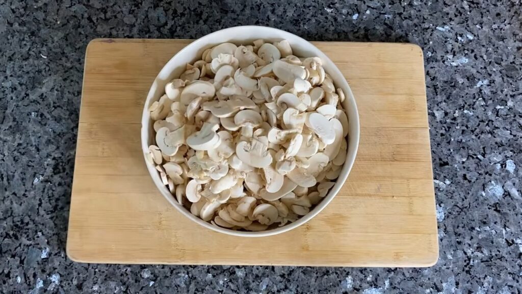 Жульен с курицей и грибами — recipe steps, step 2